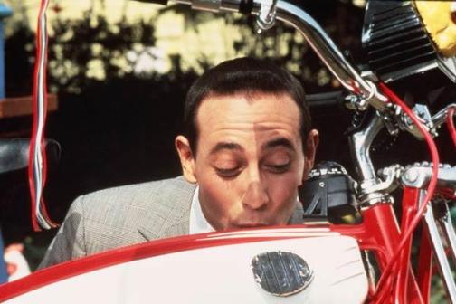 Pee Wee kiss bike