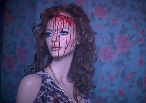 maniac-mannequin-doll
