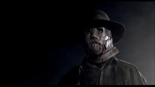 Here Scarecrow, want to play ball?