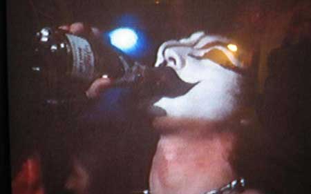 That is very close to being a total rip-off of Eric Carr’s (RIP) makeup.